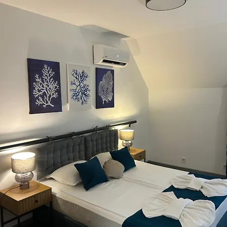 лилия 2 Apartment