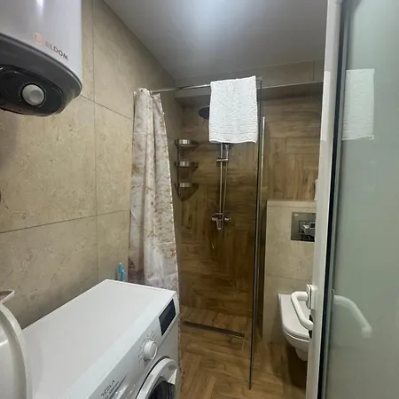Apartamento лилия 2