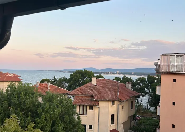 лилия 2 Apartment Primorsko