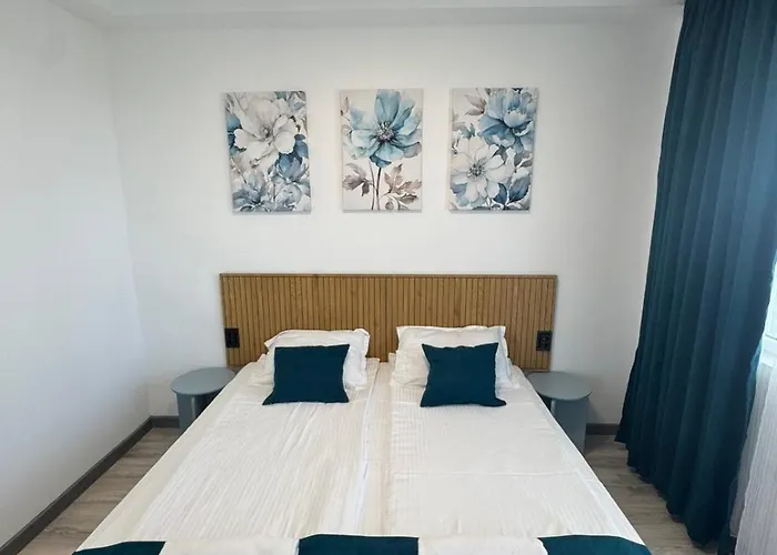 лилия 2 * Primorsko