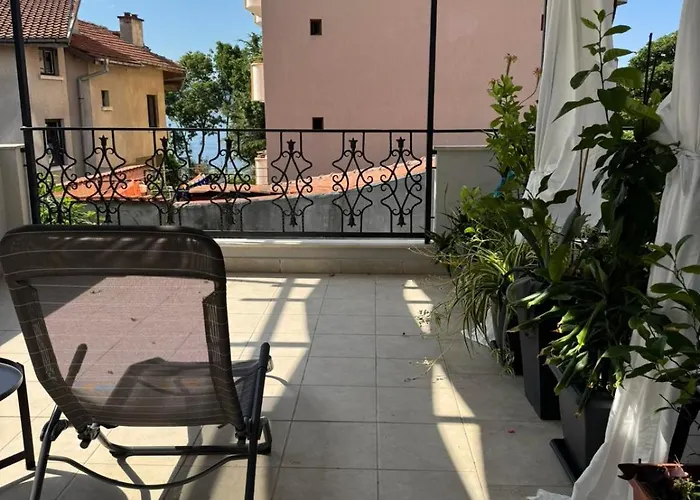 лилия 2 Apartment