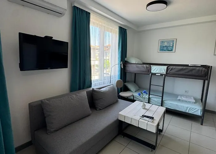 лилия 2 Apartment